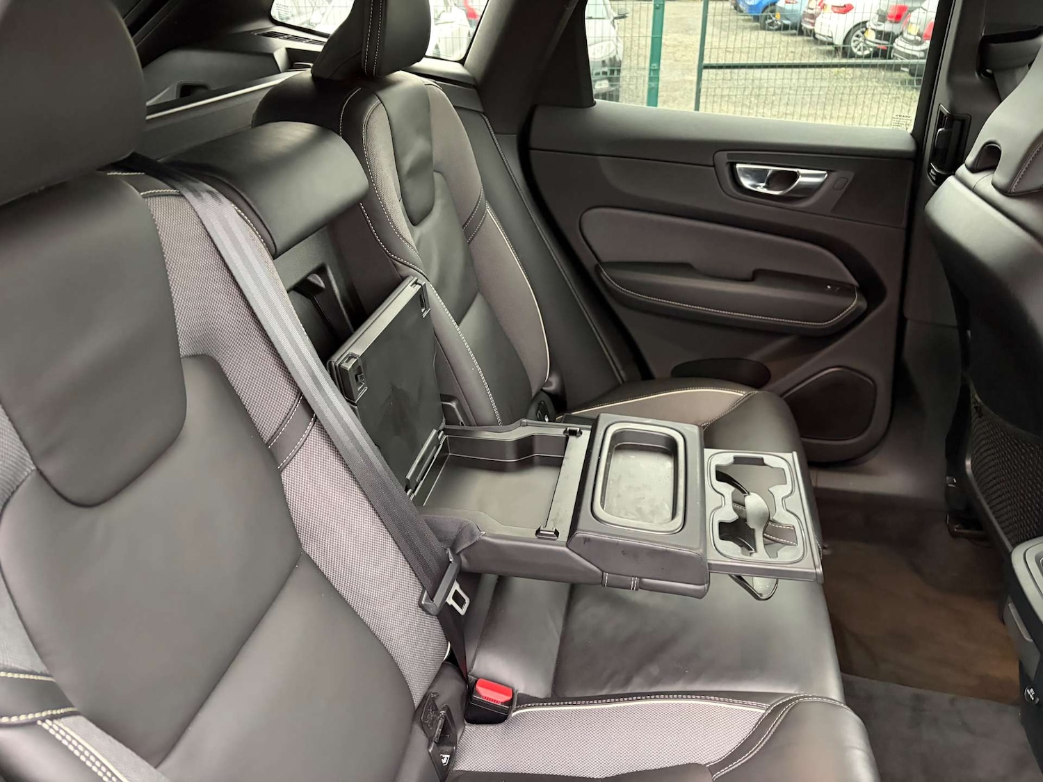 Used Volvo XC60 2020 for sale - 77026732: Photo 34