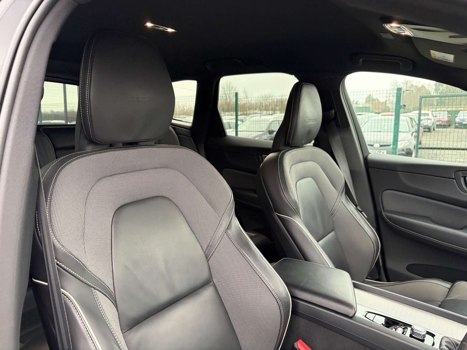 Used Volvo XC60 2020 for sale - 77026732: Photo 38