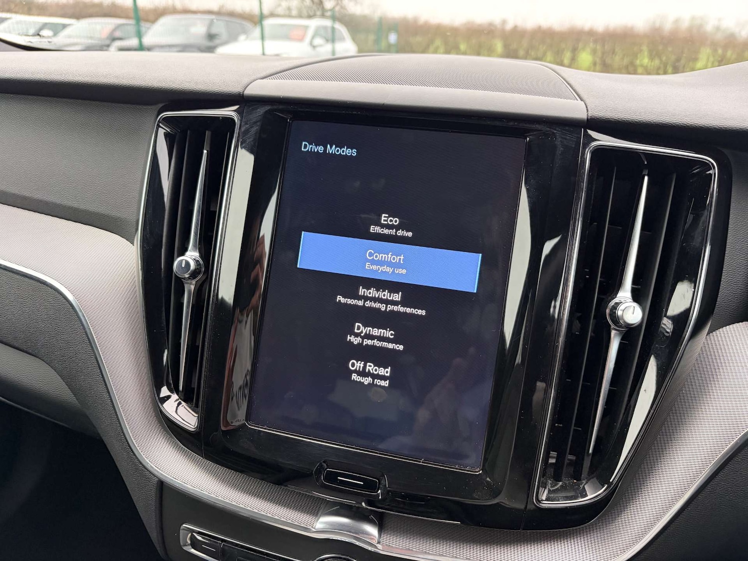 Used Volvo XC60 2020 for sale - 77026732: Photo 51