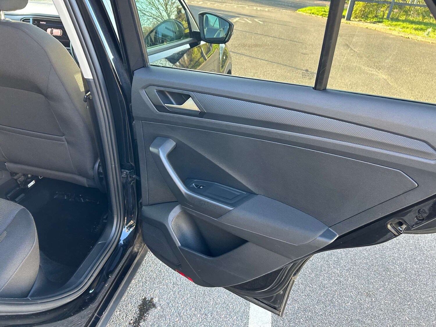 Used Volkswagen T-Roc 2019 for sale - 76352654: Photo 41