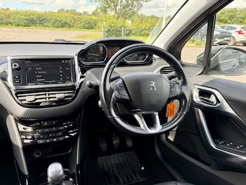 Used Peugeot 2008 2018 for sale - 78773753: Photo