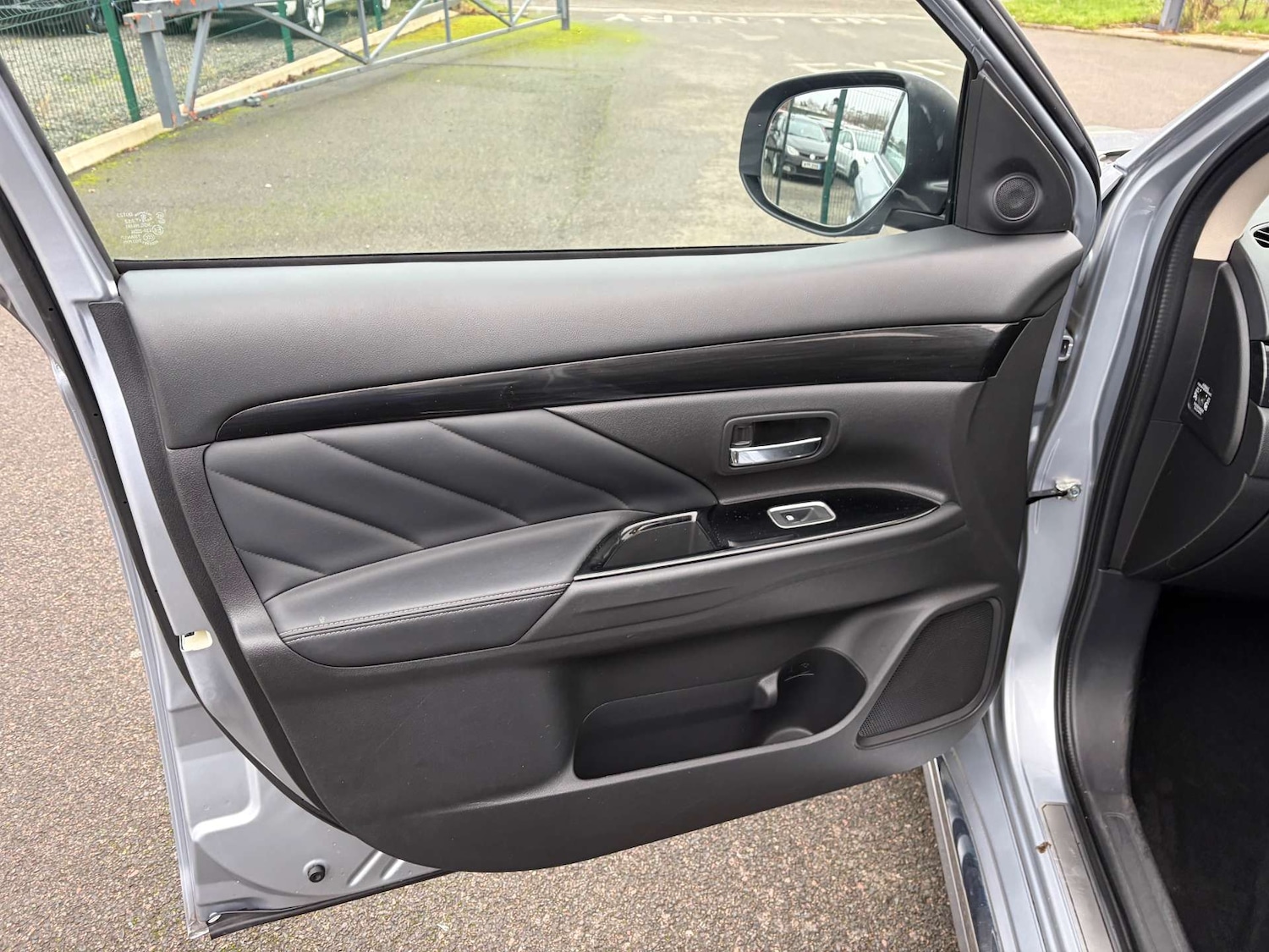 Used Mitsubishi Outlander 2018 for sale - 77033654: Photo 14