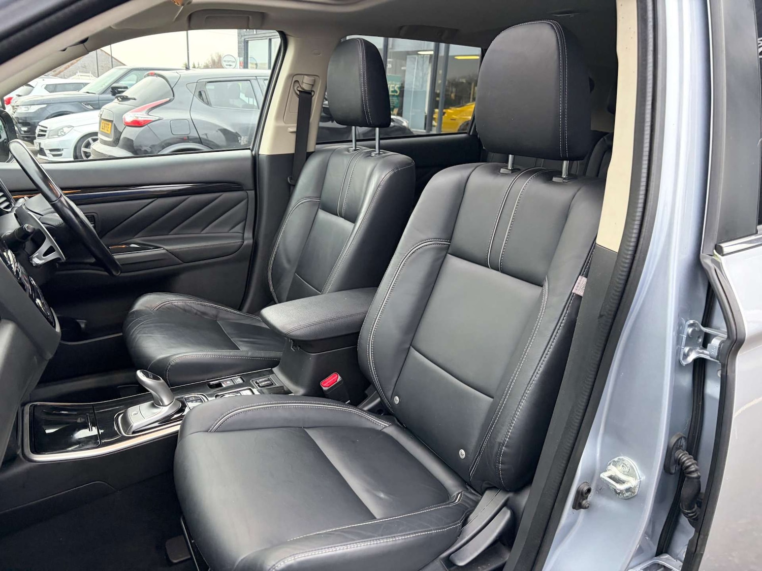 Used Mitsubishi Outlander 2018 for sale - 77033654: Photo 17