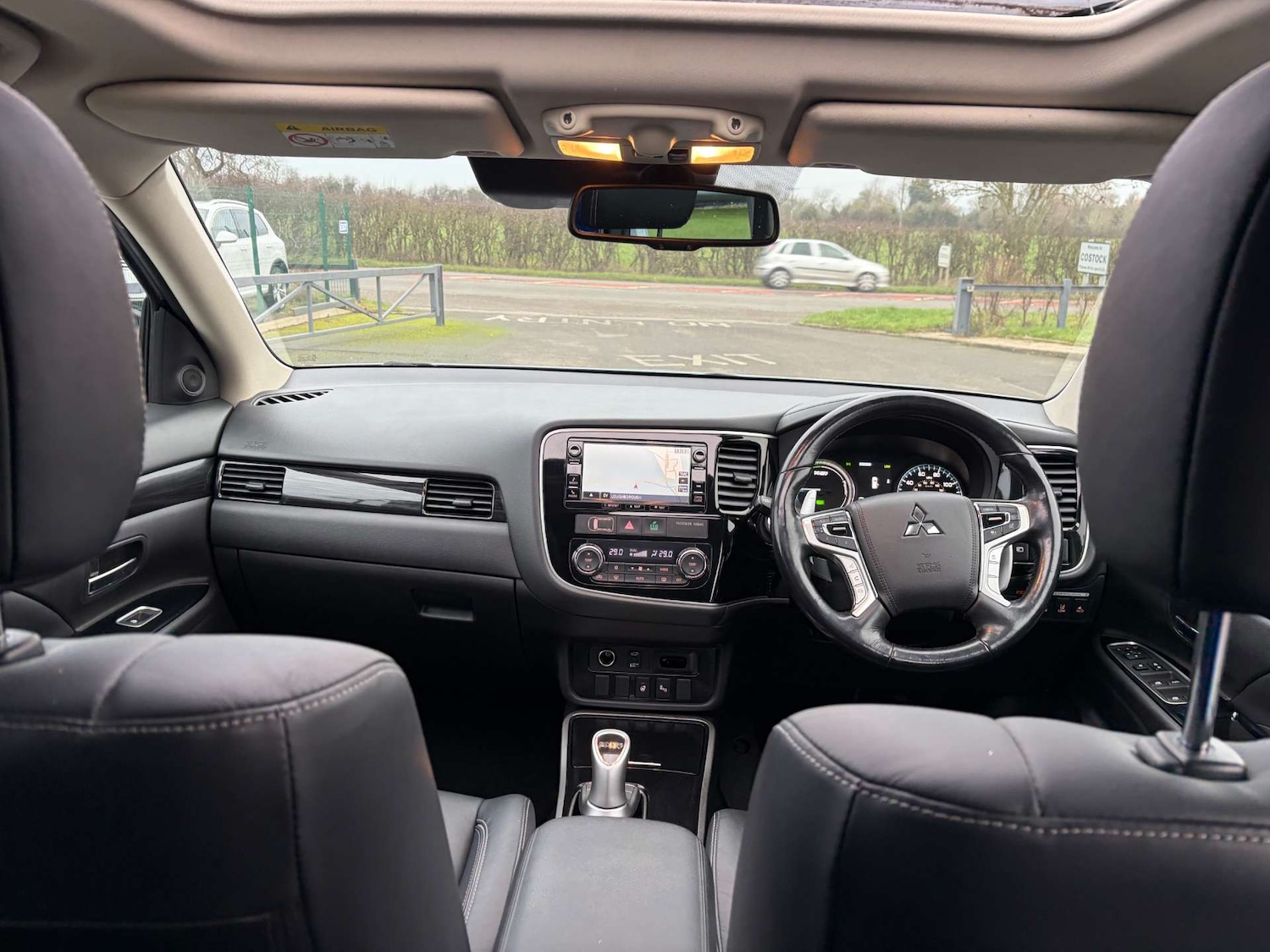 Used Mitsubishi Outlander 2018 for sale - 77033654: Photo 36