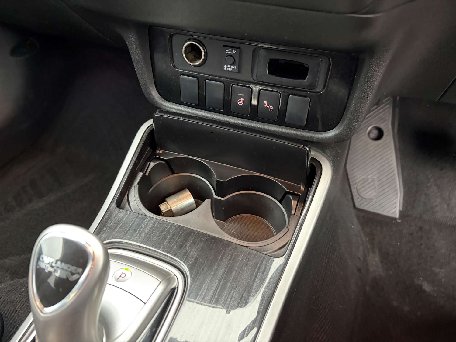 Used Mitsubishi Outlander 2018 for sale - 77033654: Photo 54