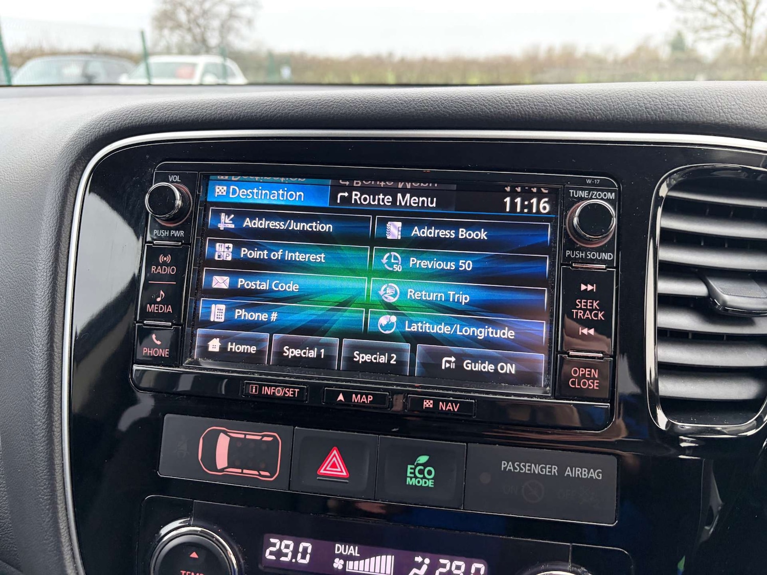 Used Mitsubishi Outlander 2018 for sale - 77033654: Photo 58