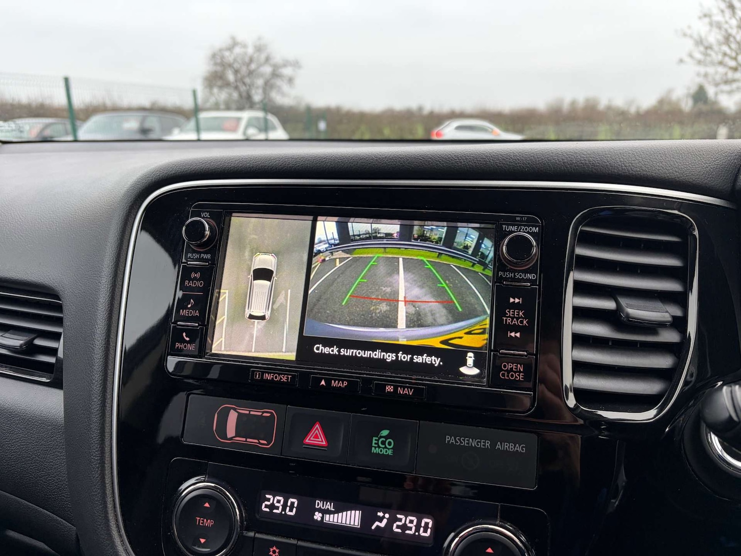 Used Mitsubishi Outlander 2018 for sale - 77033654: Photo 61