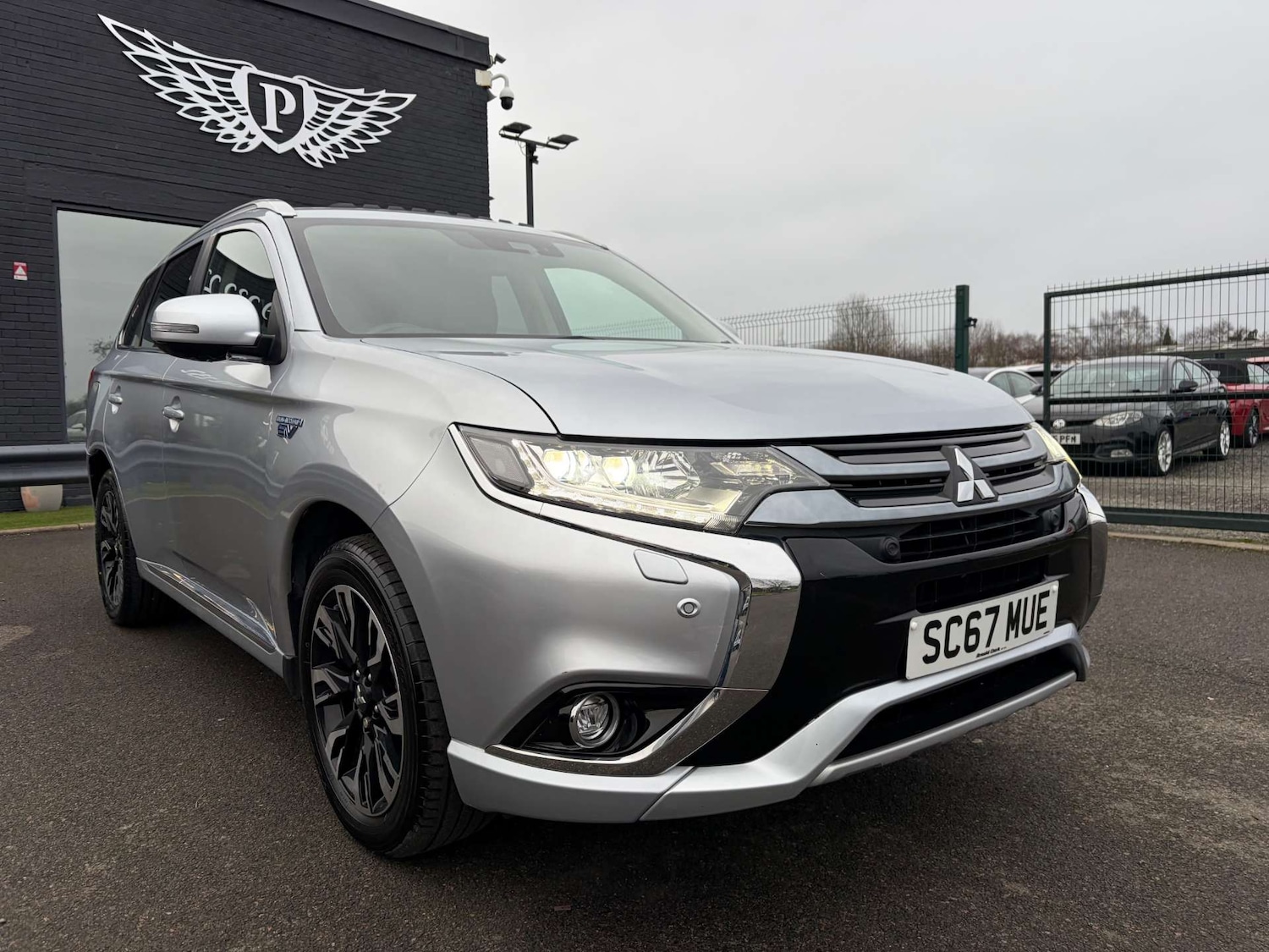 Used Mitsubishi Outlander 2018 for sale - 77033654: Photo 62