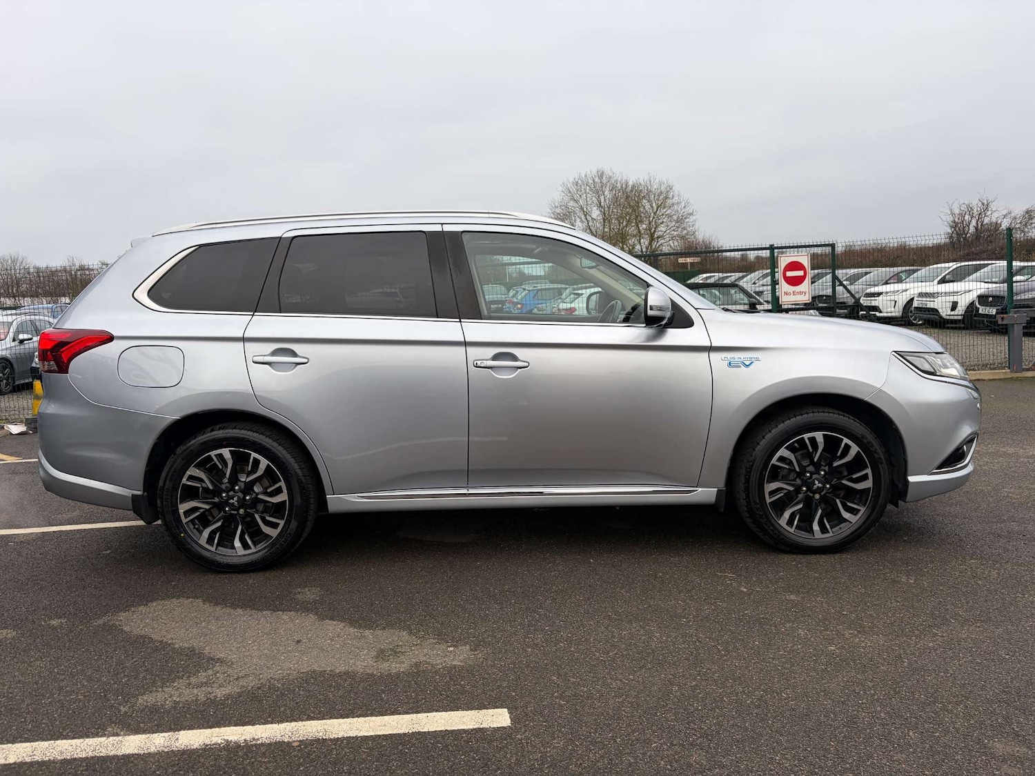 Used Mitsubishi Outlander 2018 for sale - 77033654: Photo 9