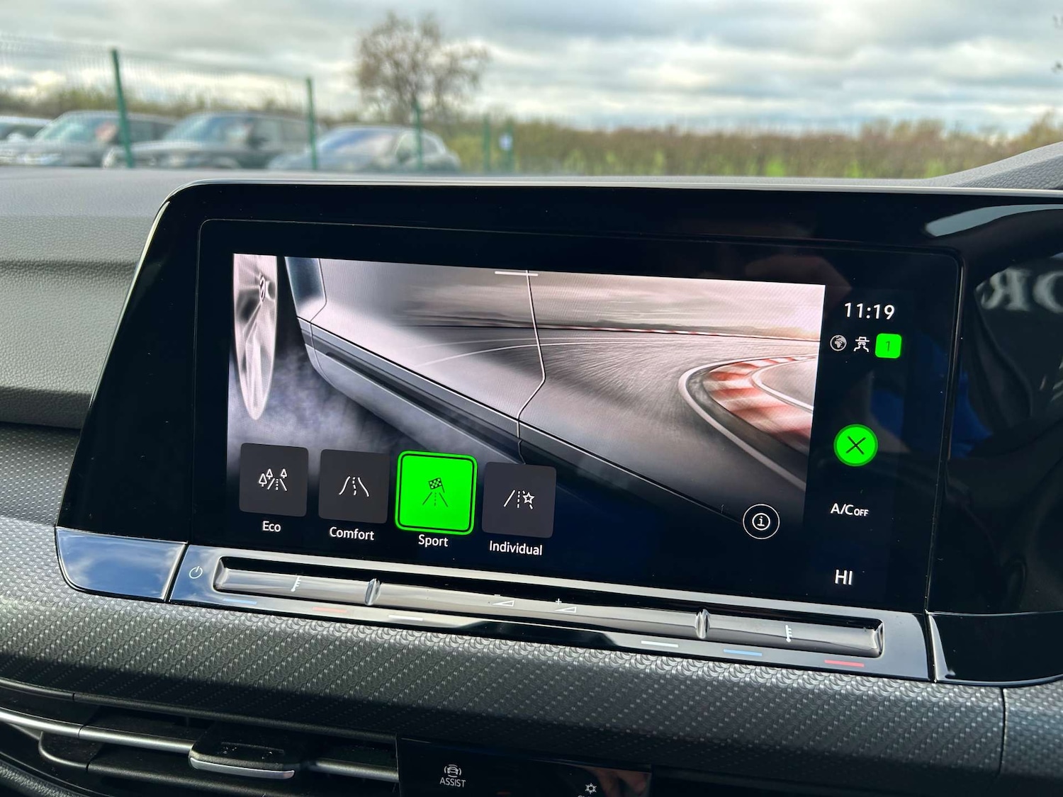 Used Volkswagen Golf 2021 for sale - 77643200: Photo 31