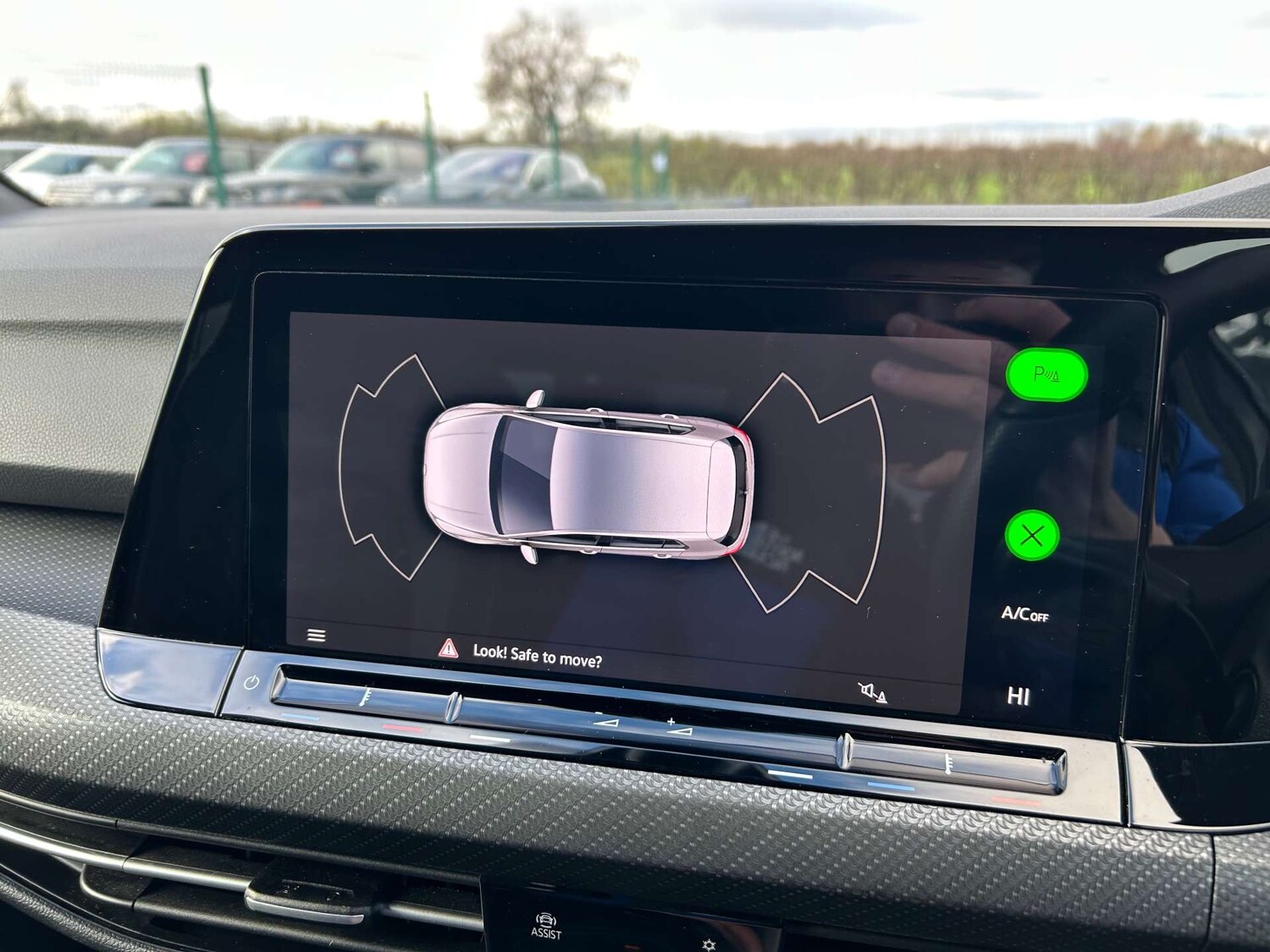 Used Volkswagen Golf 2021 for sale - 77643200: Photo 65