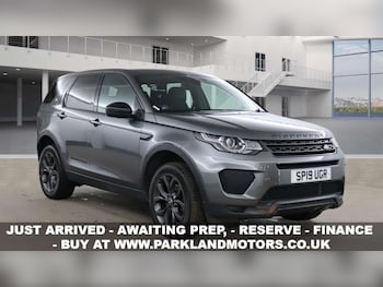 Used Land Rover Discovery Sport 2019 for sale - 76404404: Photo