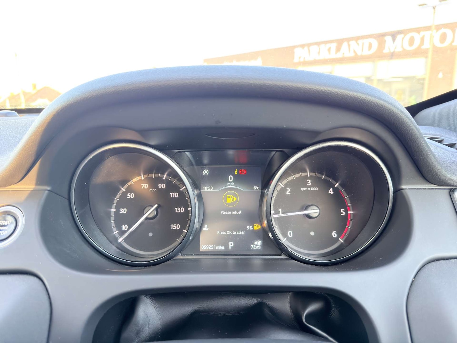 Used Land Rover Discovery Sport 2019 for sale - 76404404: Photo 30