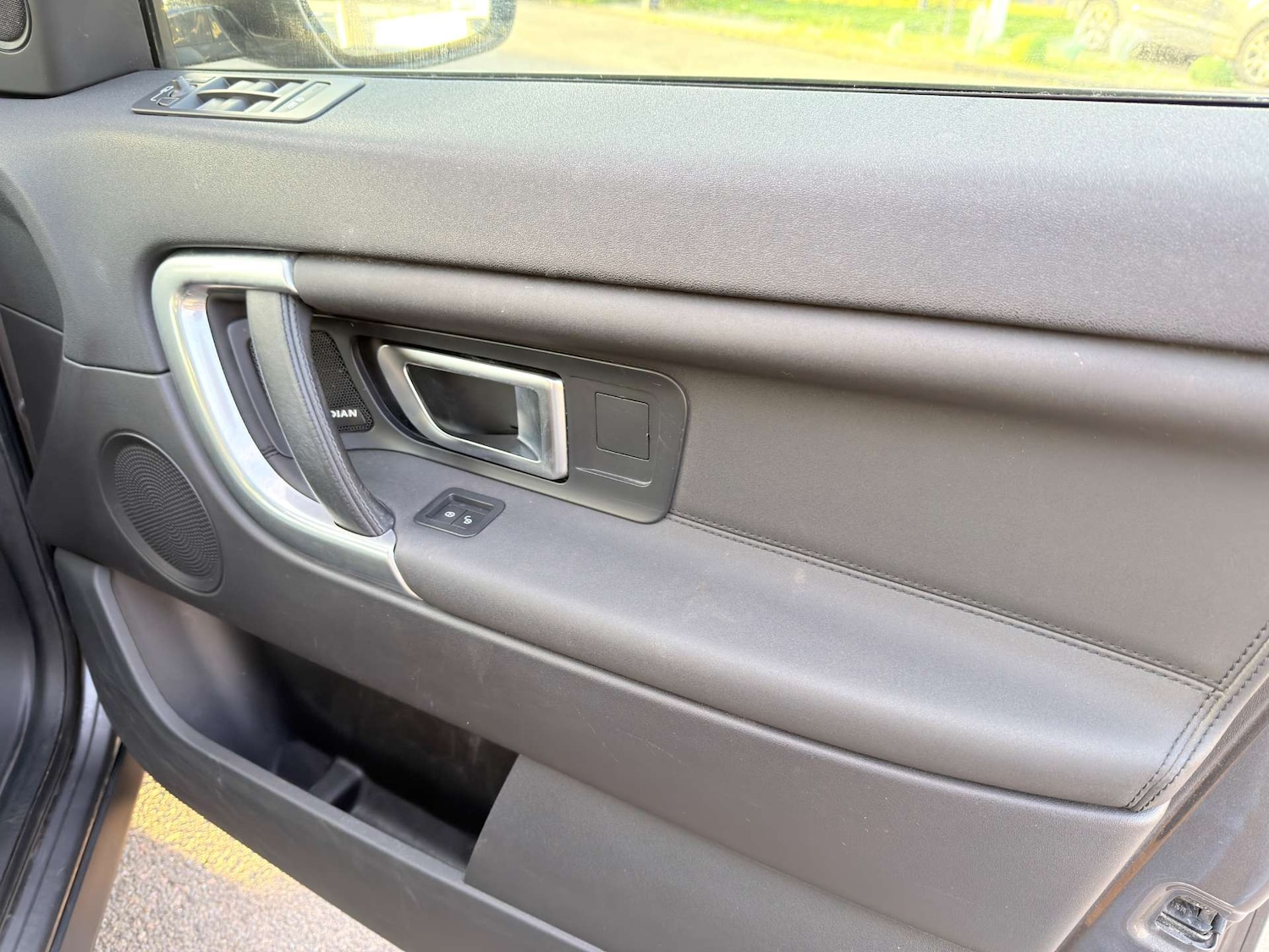 Used Land Rover Discovery Sport 2019 for sale - 76404404: Photo 36