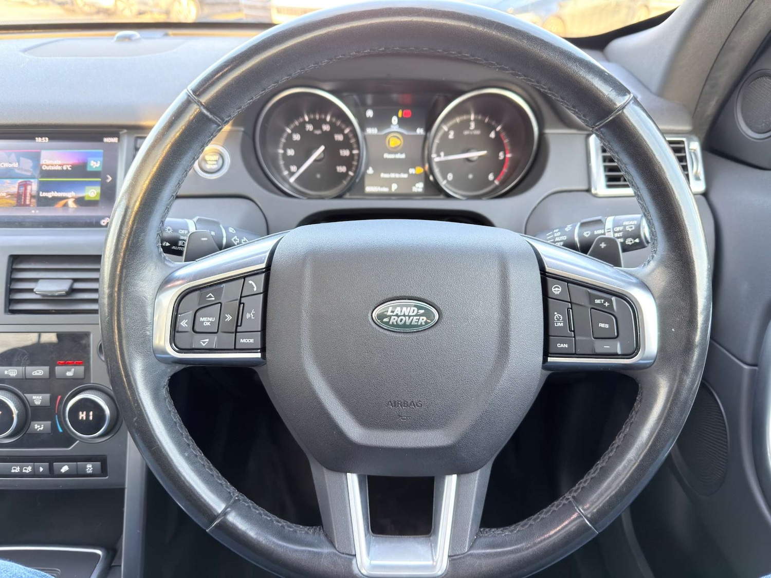 Used Land Rover Discovery Sport 2019 for sale - 76404404: Photo 39