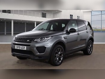 Used Land Rover Discovery Sport 2019 for sale - 76404404: Photo