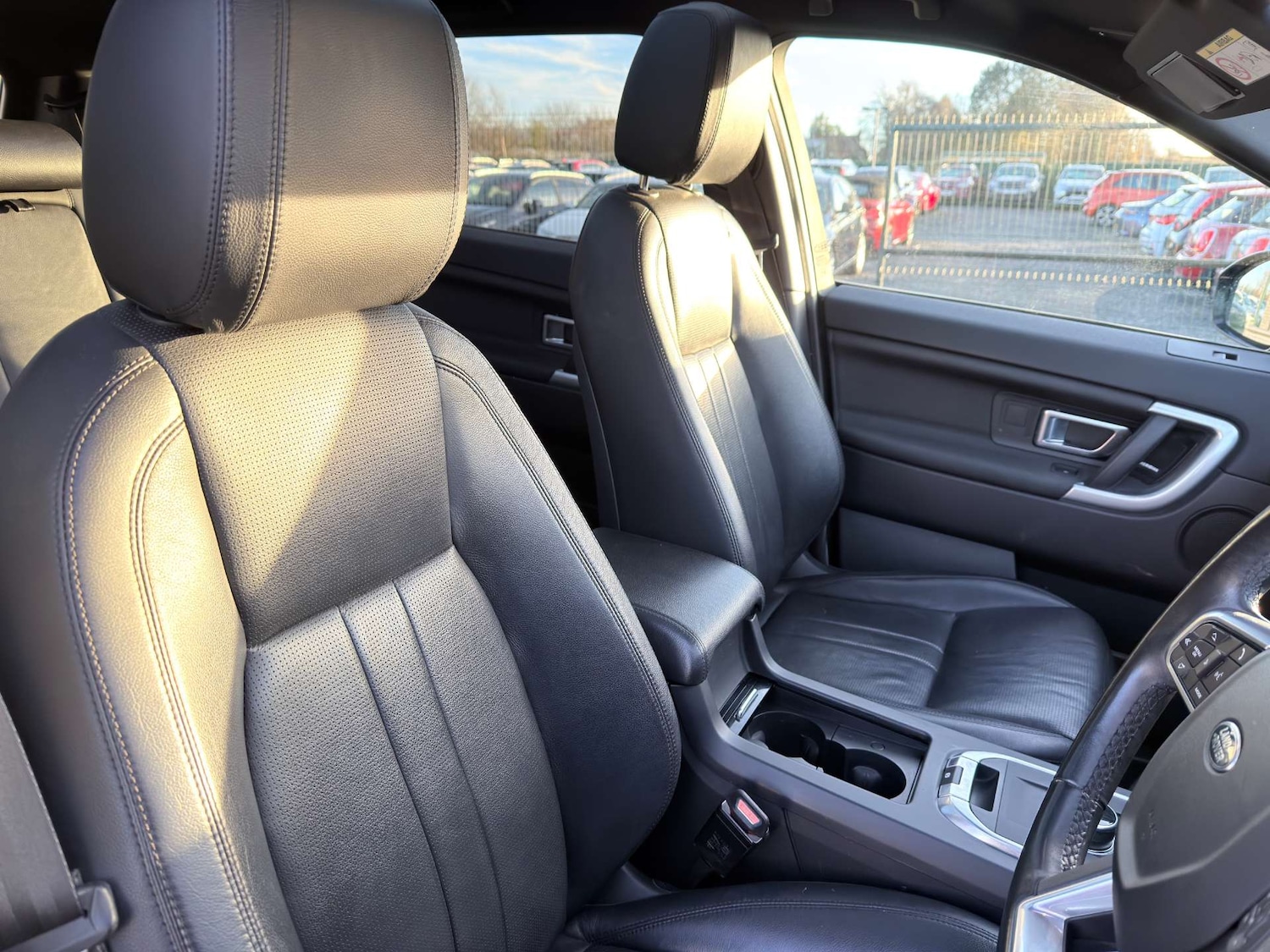 Used Land Rover Discovery Sport 2019 for sale - 76404404: Photo 42