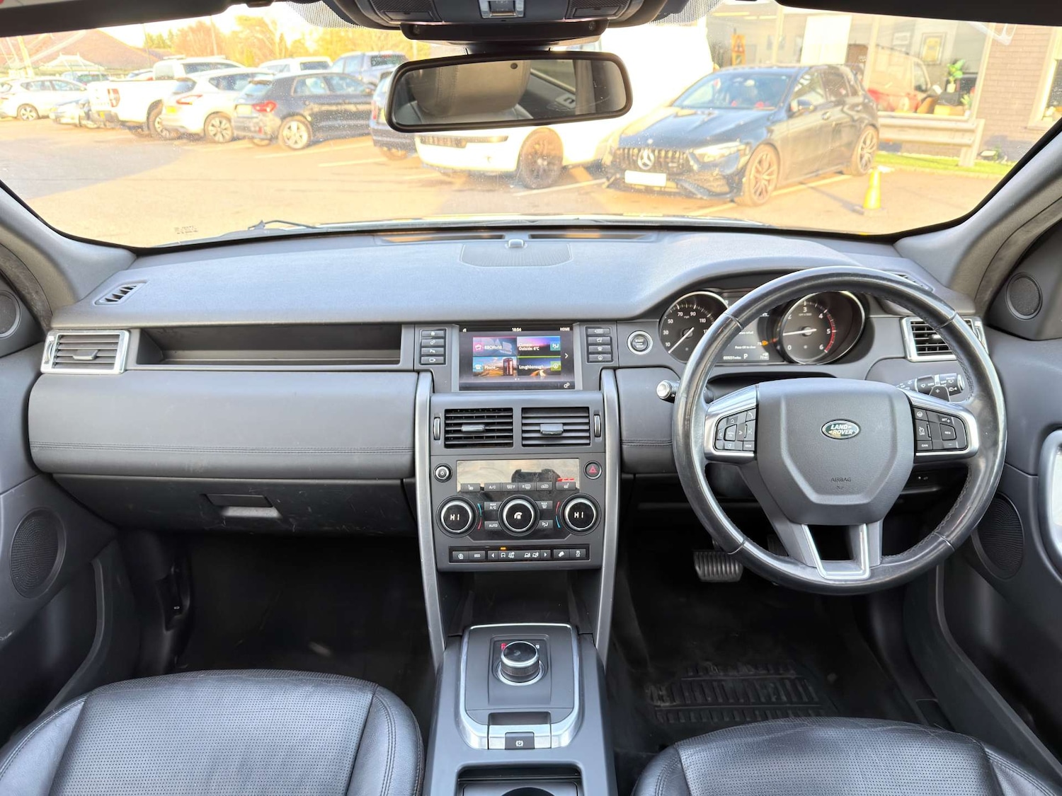 Used Land Rover Discovery Sport 2019 for sale - 76404404: Photo 51