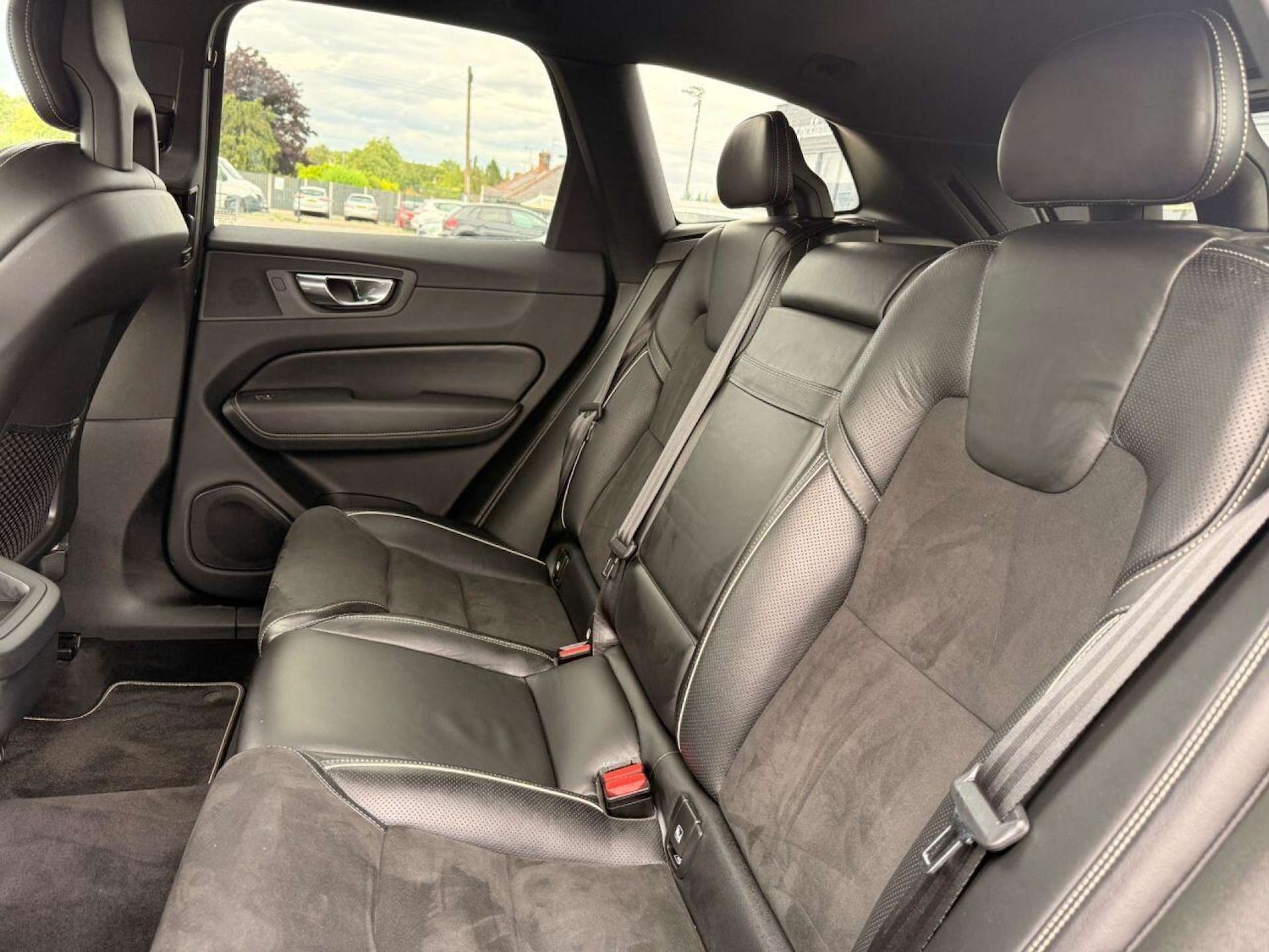 Used Volvo XC60 2018 for sale - 76601521: Photo 14