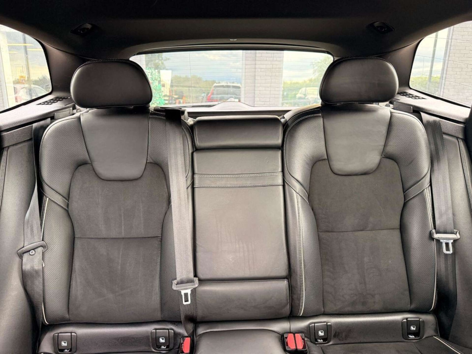 Used Volvo XC60 2018 for sale - 76601521: Photo 26