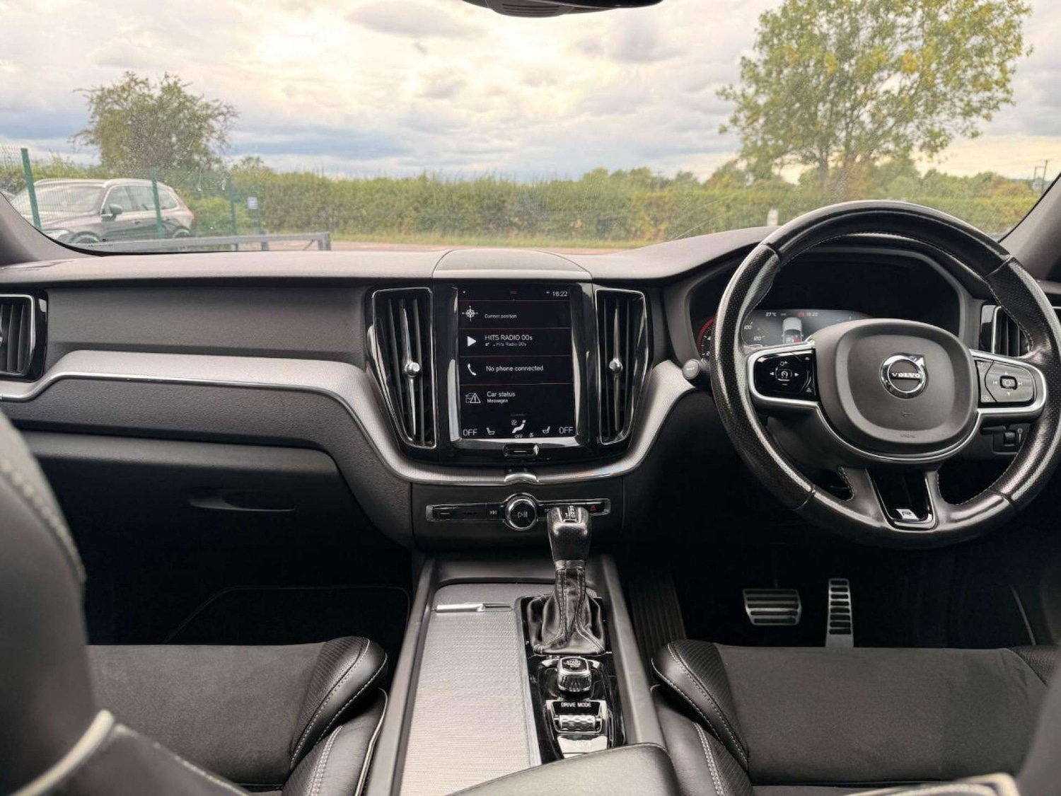 Used Volvo XC60 2018 for sale - 76601521: Photo 28