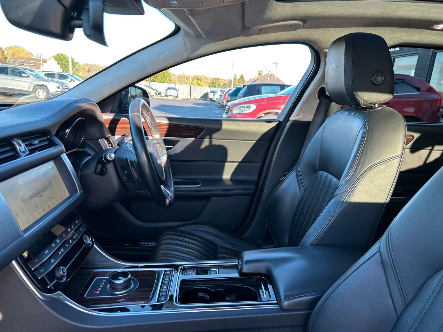 Used Jaguar XF 2019 for sale - 76407024: Photo 17