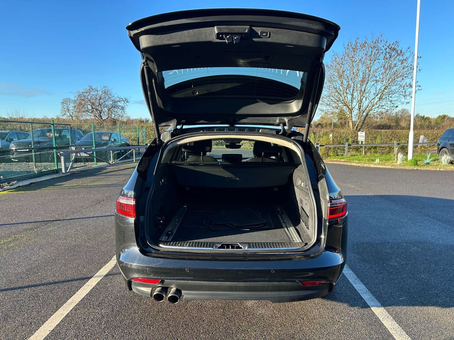 Used Jaguar XF 2019 for sale - 76407024: Photo 36