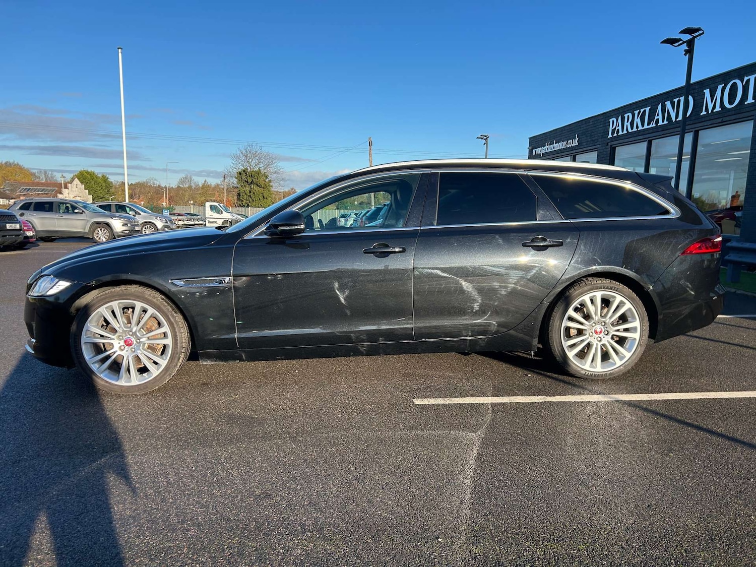 Used Jaguar XF 2019 for sale - 76407024: Photo 5