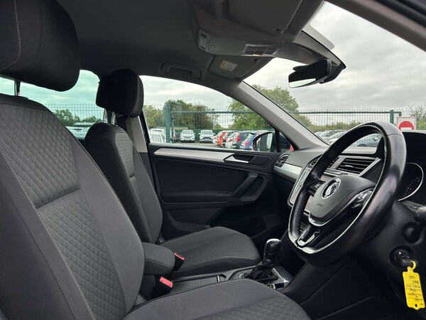 Used Volkswagen Tiguan 2018 for sale - 76278516: Photo 15