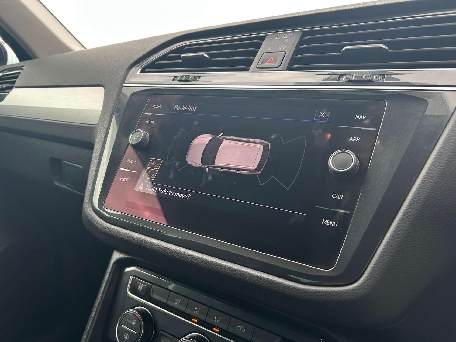 Used Volkswagen Tiguan 2018 for sale - 76278516: Photo 37