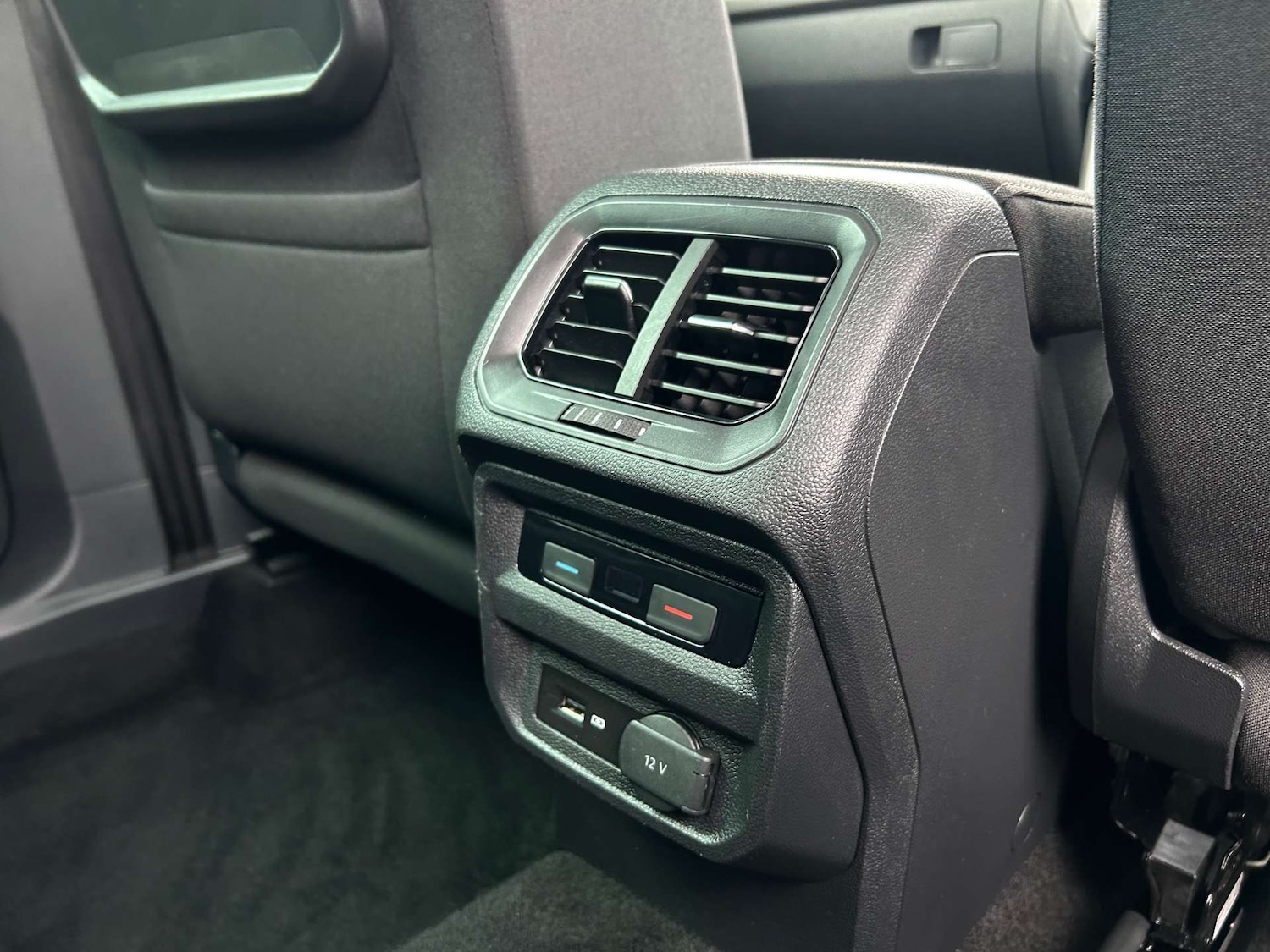 Used Volkswagen Tiguan 2018 for sale - 76278516: Photo 39