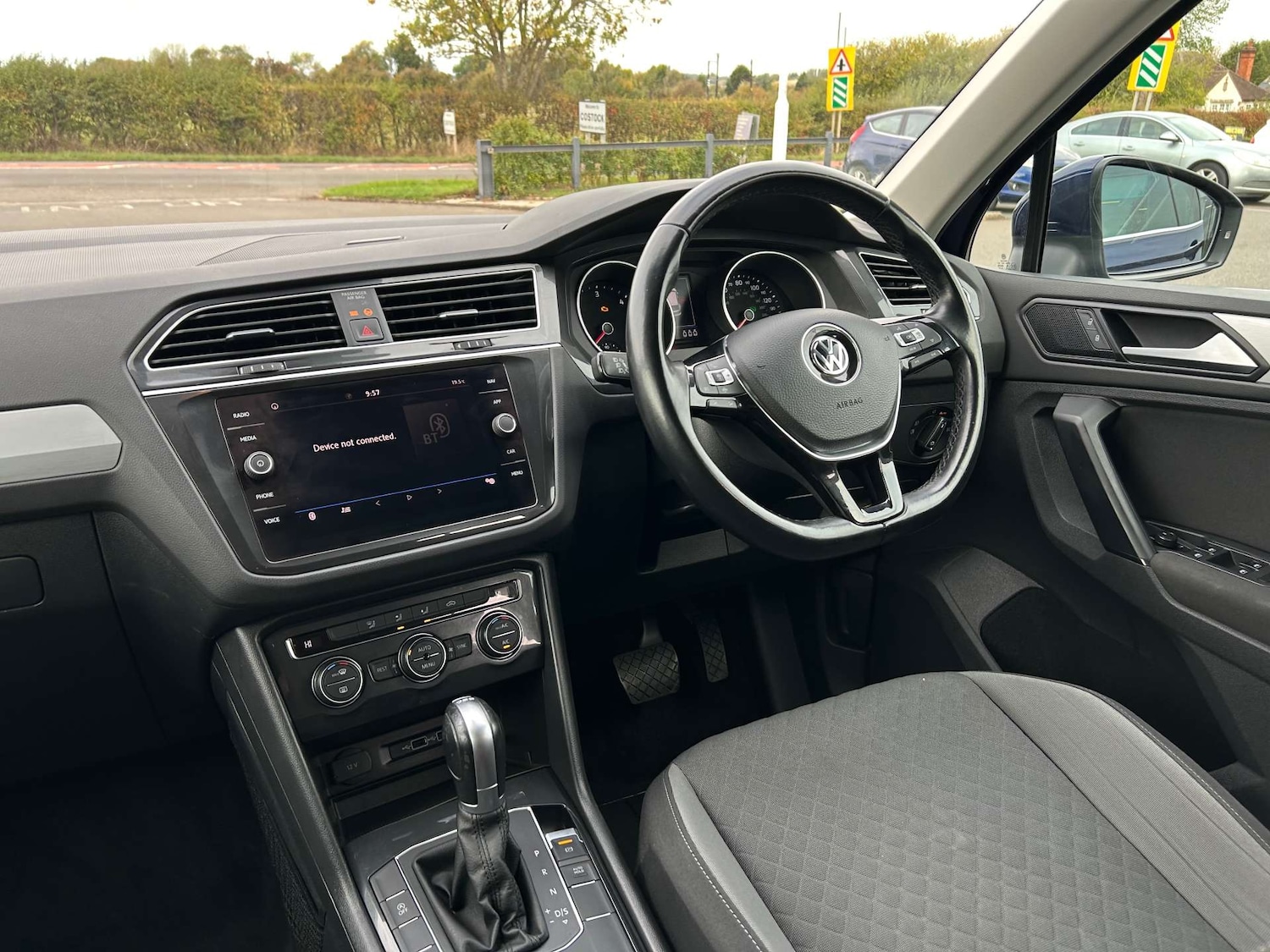 Used Volkswagen Tiguan 2018 for sale - 76278516: Photo 41