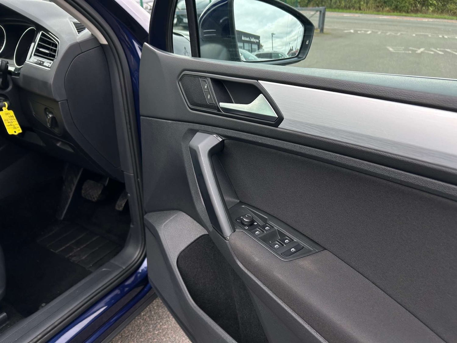 Used Volkswagen Tiguan 2018 for sale - 76278516: Photo 43