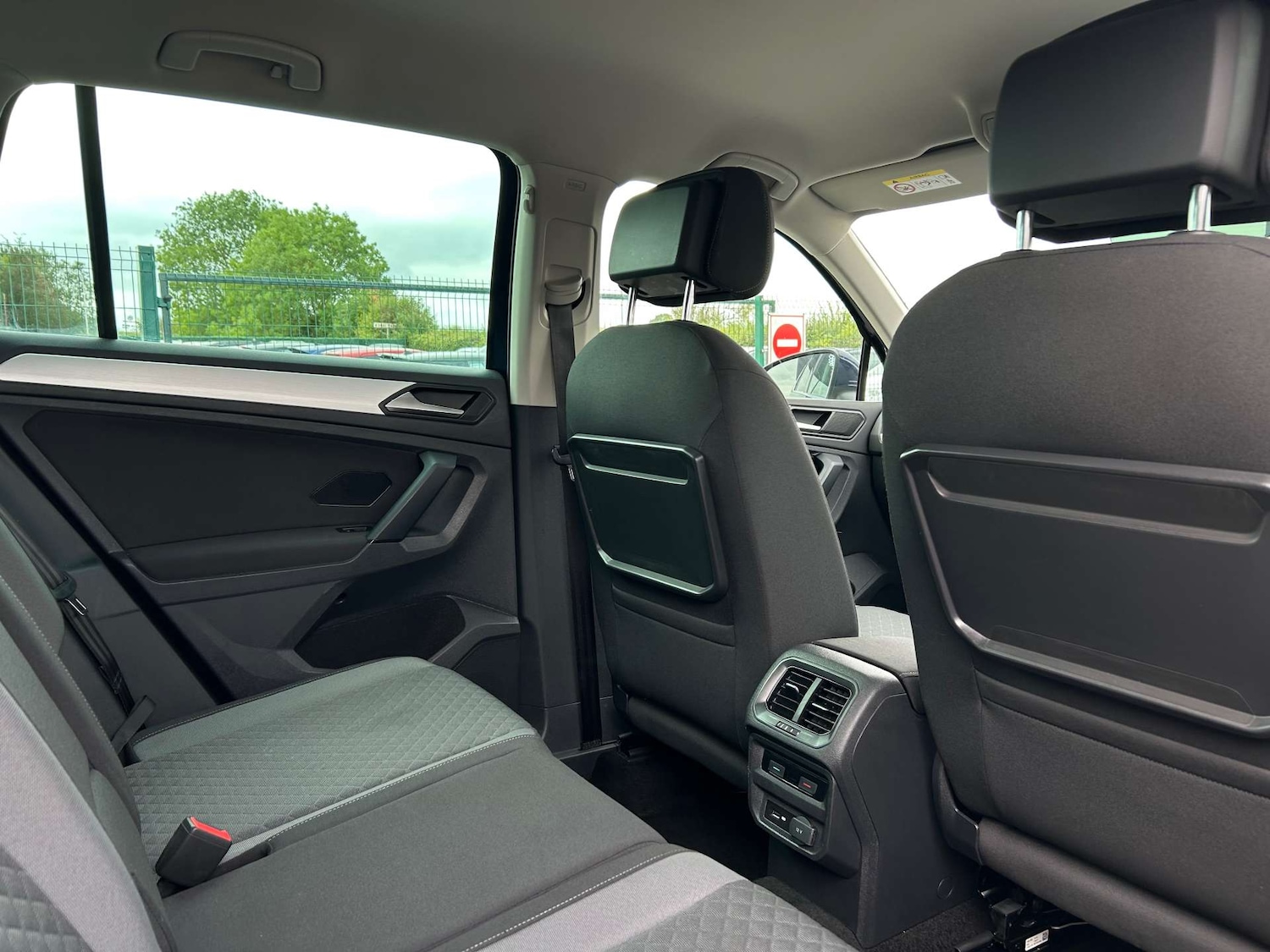 Used Volkswagen Tiguan 2018 for sale - 76278516: Photo 46