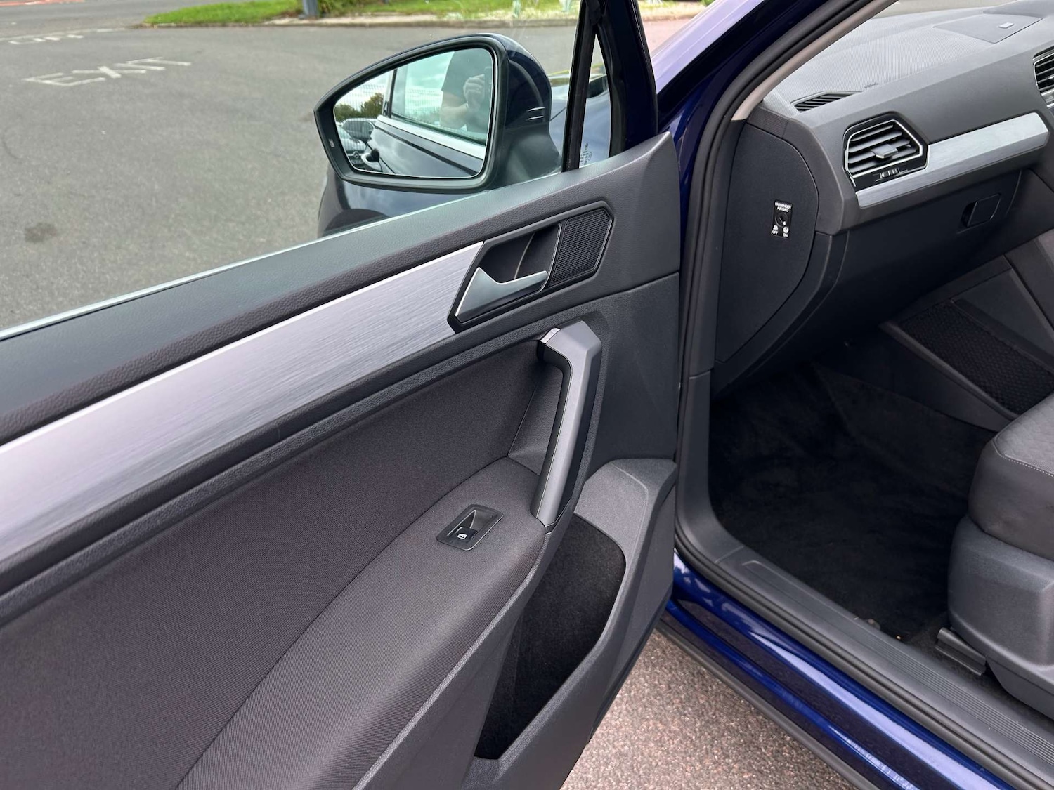 Used Volkswagen Tiguan 2018 for sale - 76278516: Photo 49