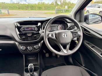 Used Vauxhall Viva 2016 for sale - 78257300: Photo