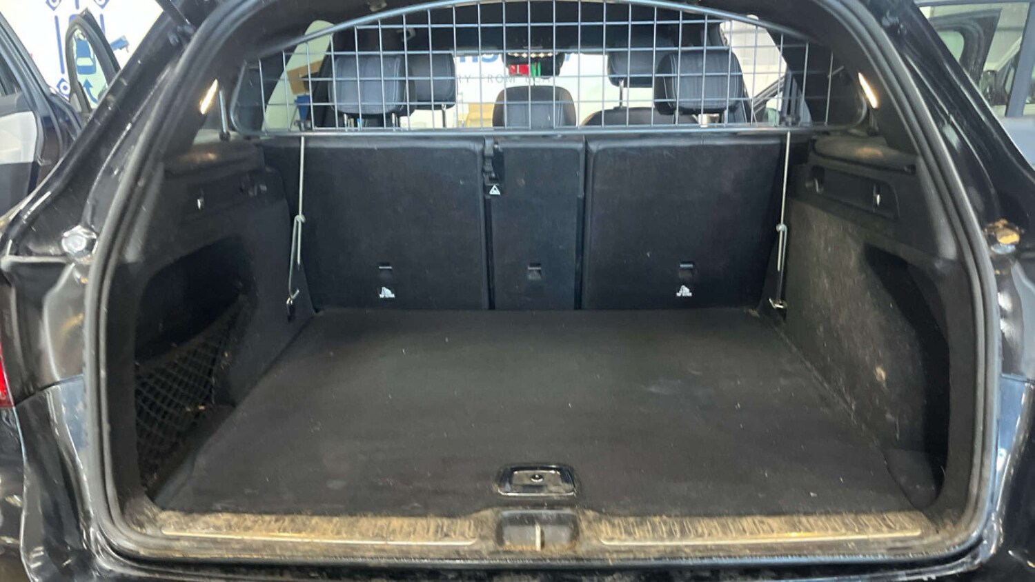 Used Mercedes-Benz GLC 2019 for sale - 78091379: Photo 8