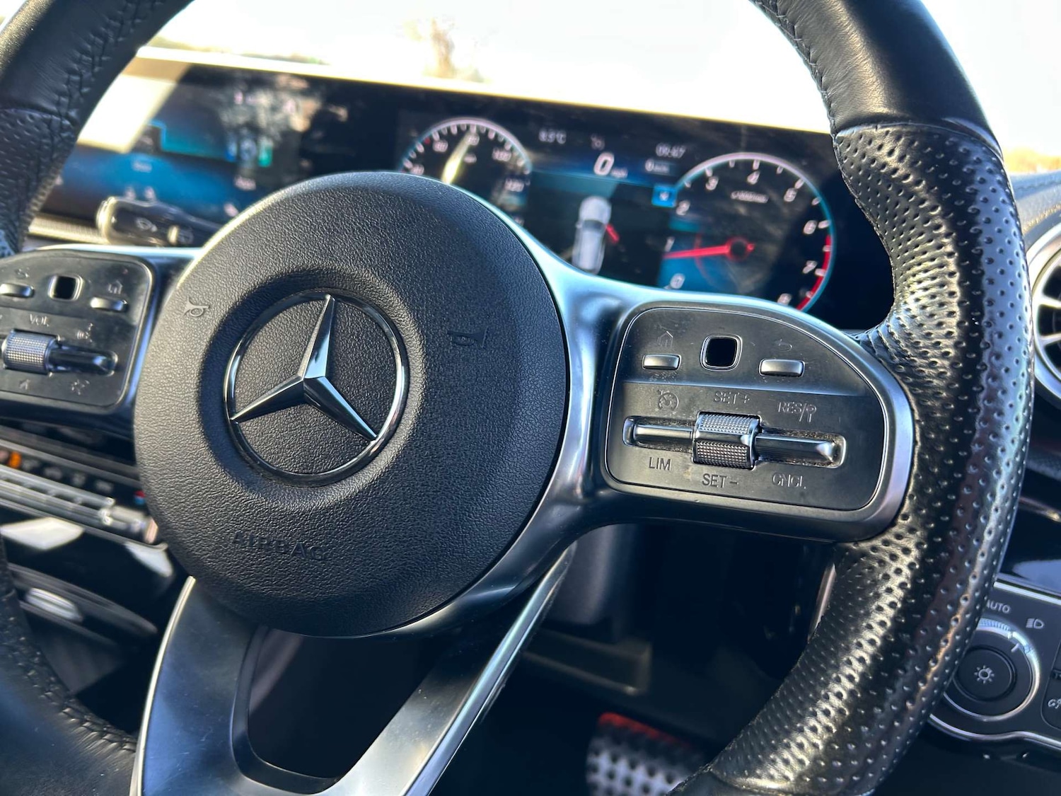 Used Mercedes-Benz CLA 2019 for sale - 76602053: Photo 50