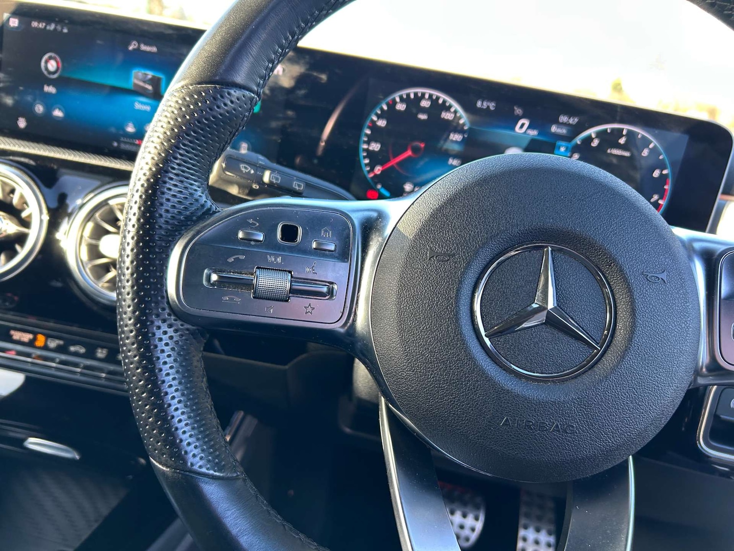 Used Mercedes-Benz CLA 2019 for sale - 76602053: Photo 66