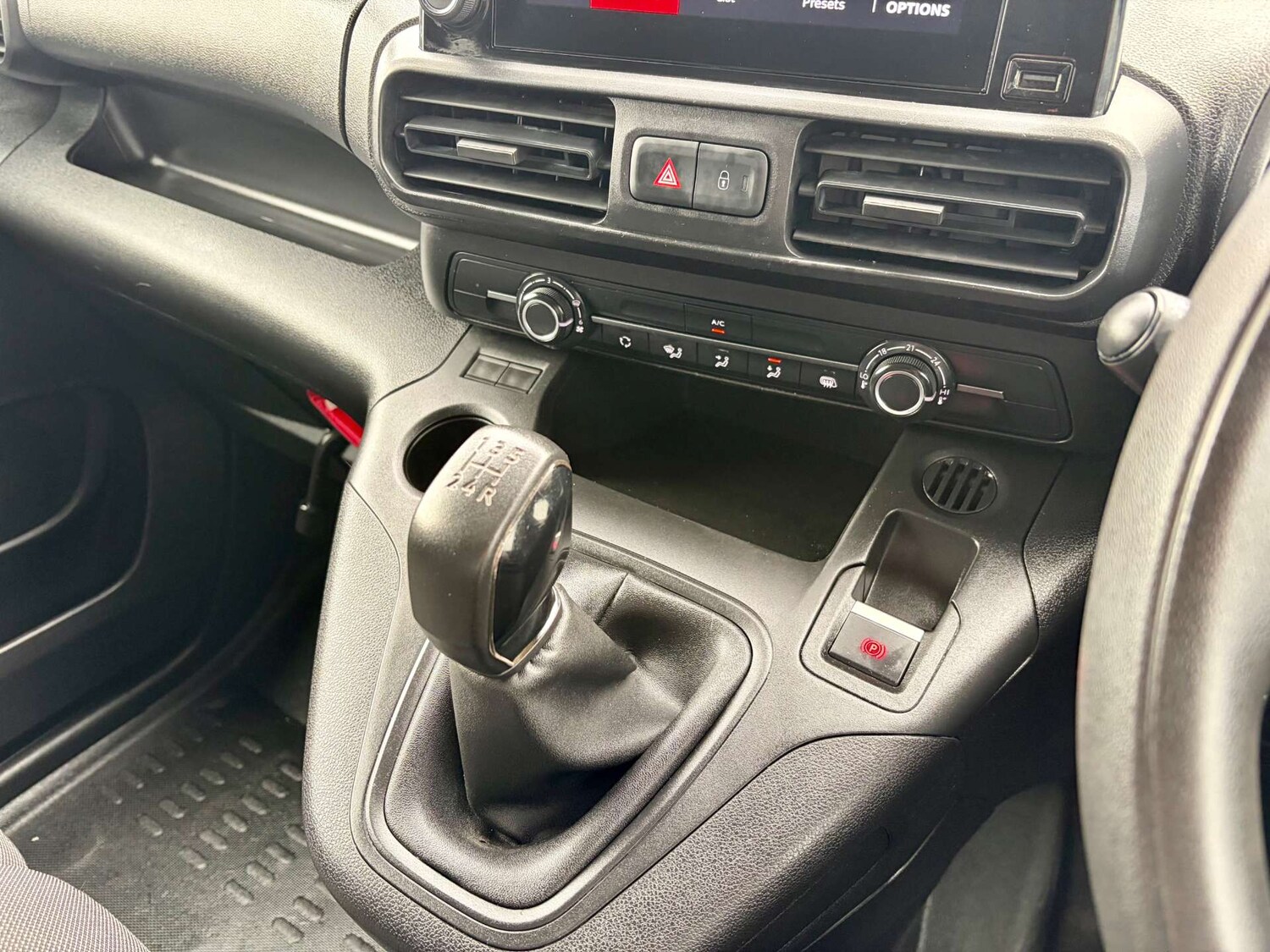 Used Citroen Berlingo 2020 for sale - 77551269: Photo 37