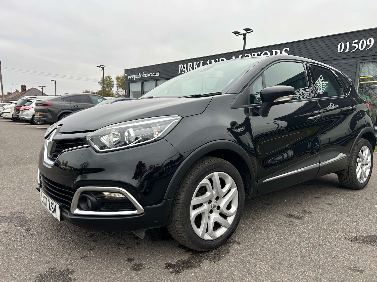 Used Renault Captur 2017 for sale - 77669317: Photo 4