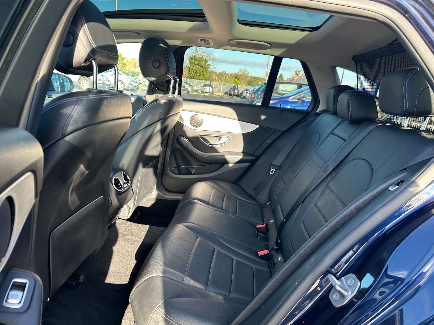 Used Mercedes-Benz C Class 2017 for sale - 77682107: Photo 22