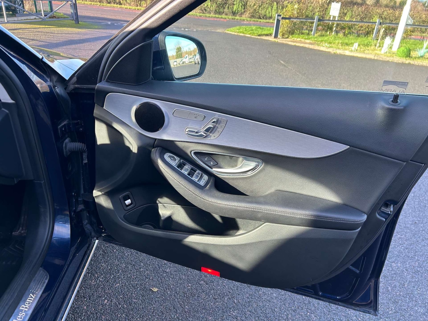 Used Mercedes-Benz C Class 2017 for sale - 77682107: Photo 37