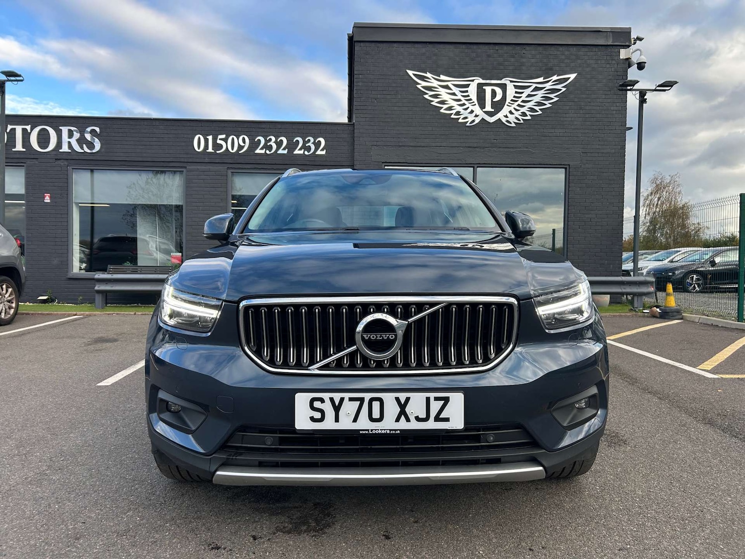 Used Volvo XC40 2020 for sale - 76601865: Photo 3