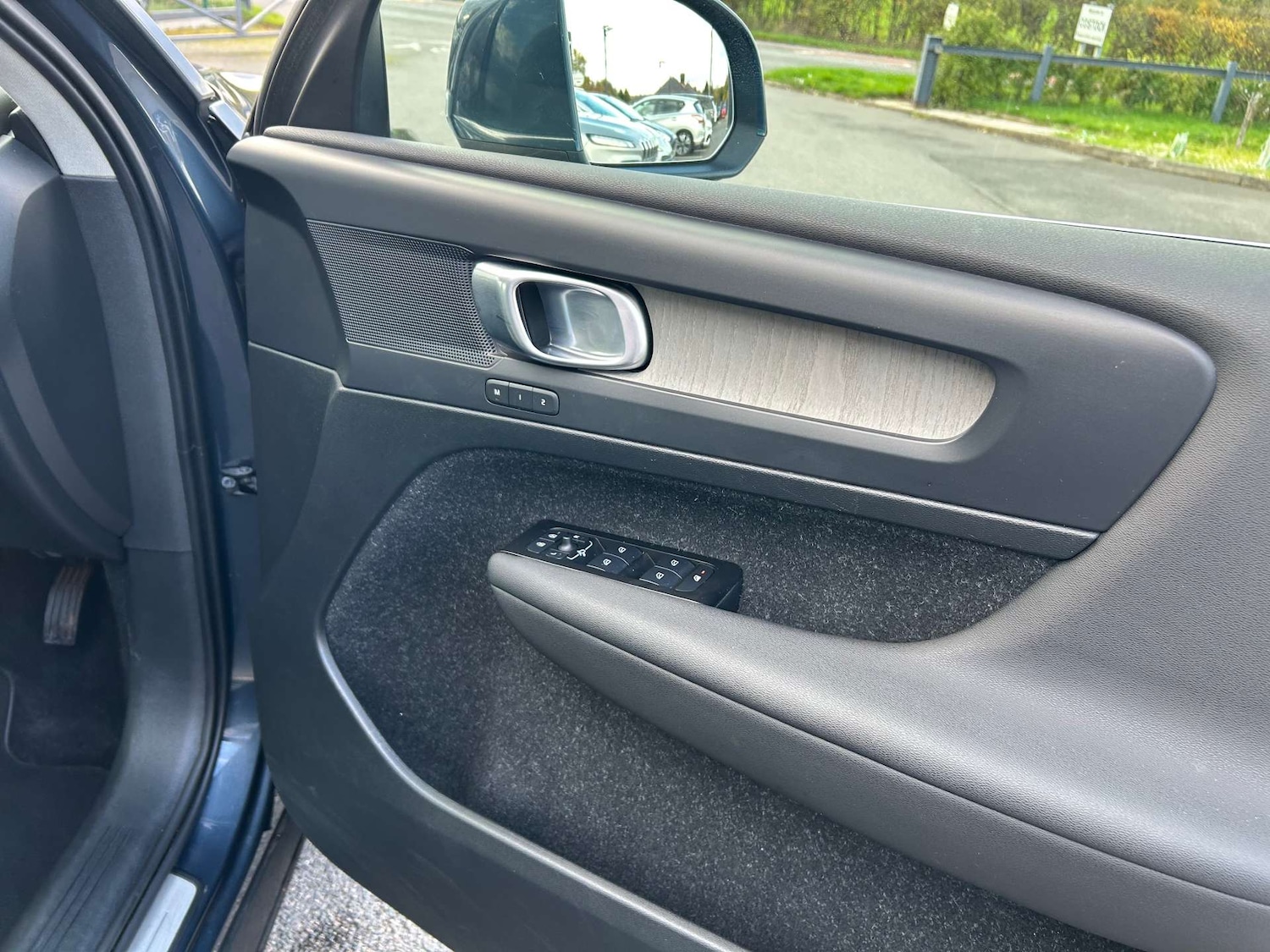 Used Volvo XC40 2020 for sale - 76601865: Photo 42