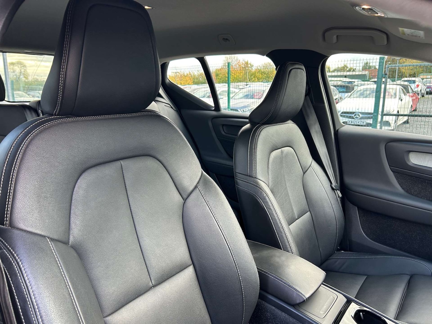 Used Volvo XC40 2020 for sale - 76601865: Photo 46