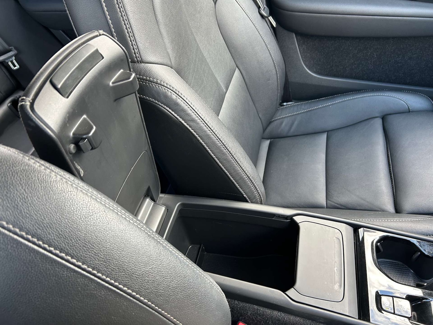 Used Volvo XC40 2020 for sale - 76601865: Photo 51