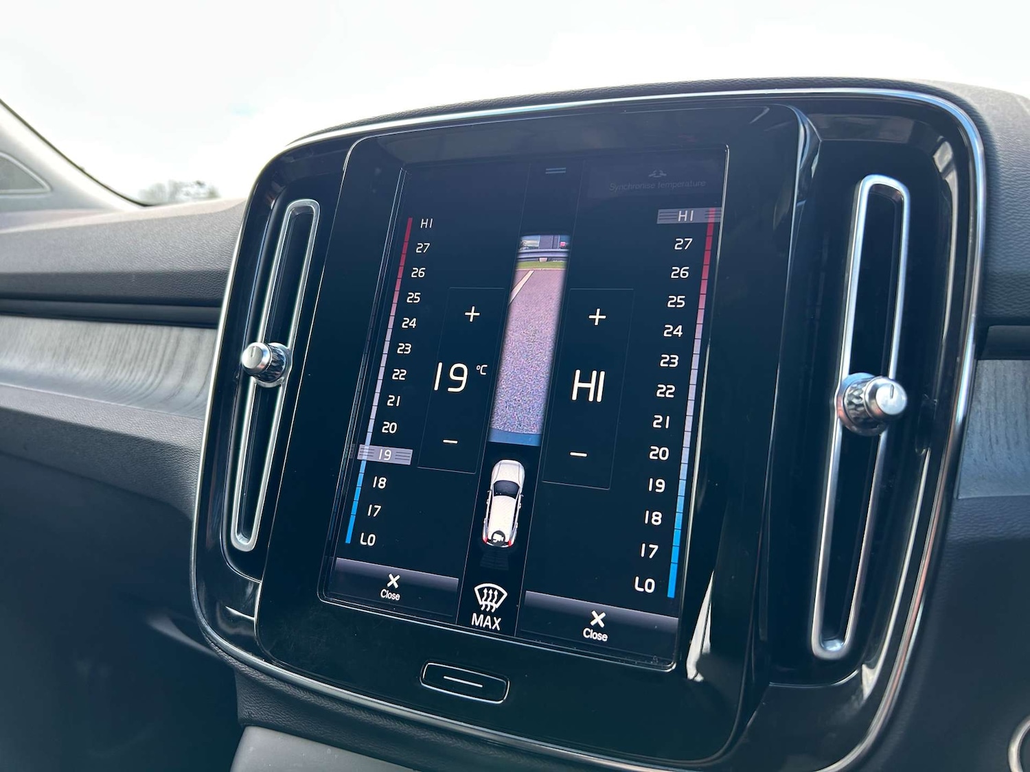 Used Volvo XC40 2020 for sale - 76601865: Photo 58