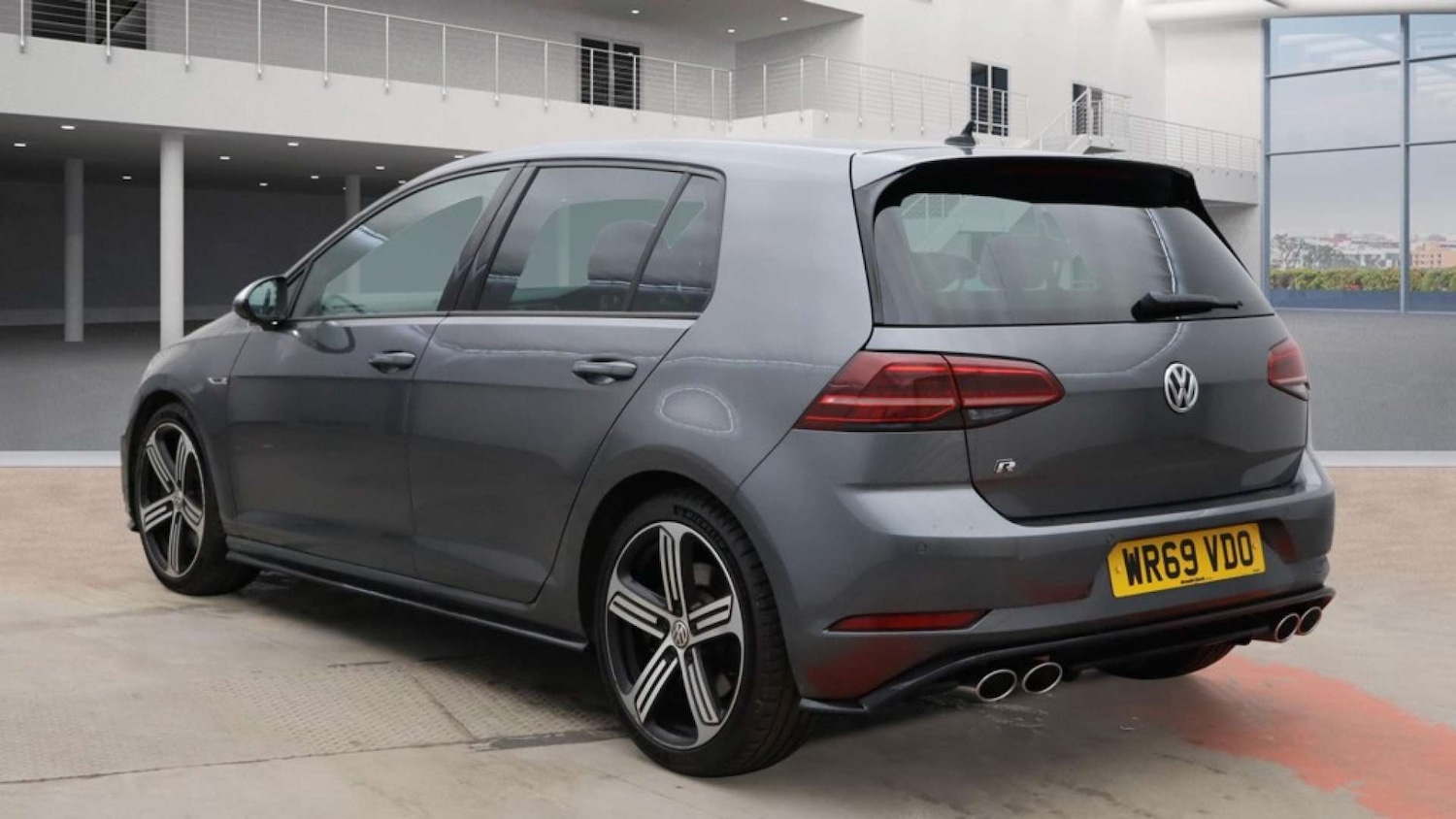 Used Volkswagen Golf 2019 for sale - 77841731: Photo 4