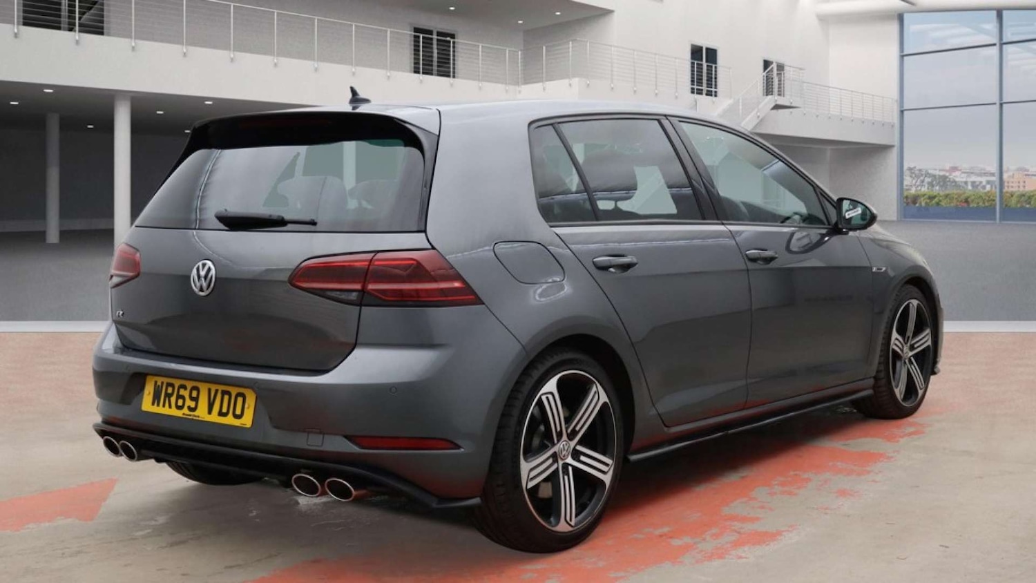 Used Volkswagen Golf 2019 for sale - 77841731: Photo 5